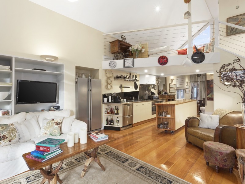 36-38 Russell Street, Newtown VIC 3220