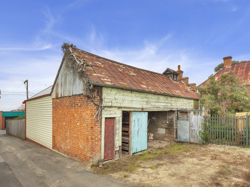 266 LATROBE TERRACE, Newtown VIC 3220