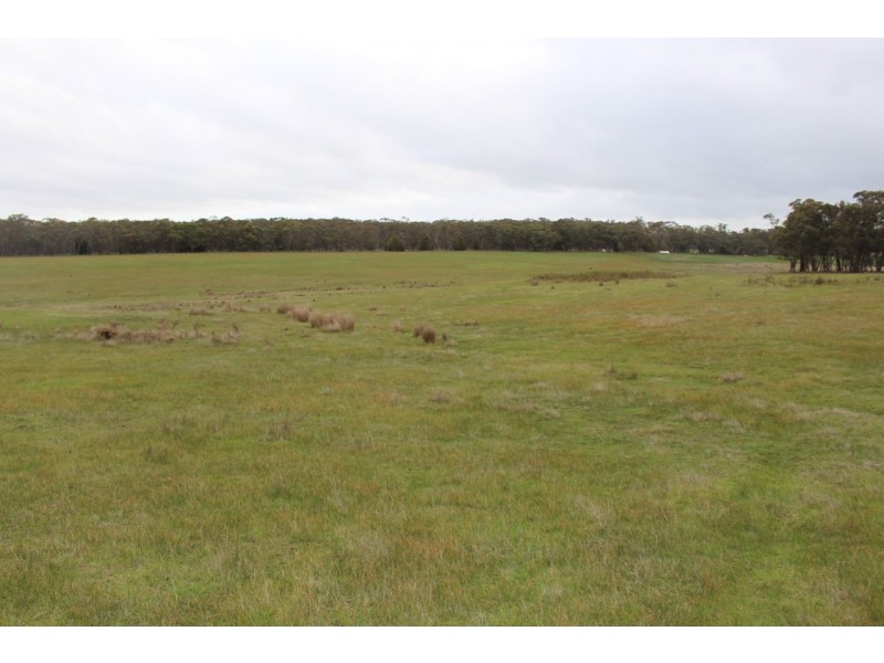 Lot 2, Junipers Road, Haddon VIC 3351