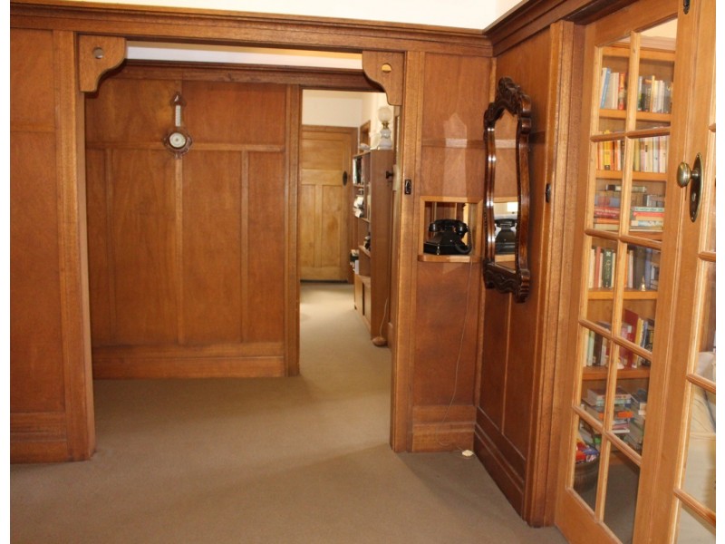 ‘GUMLEIGH’ 200 Weering School Road, Weering VIC 3251