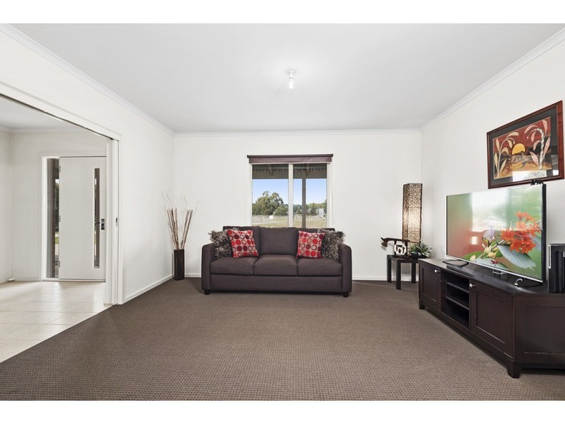 14 Carl Court, Inverleigh VIC 3321