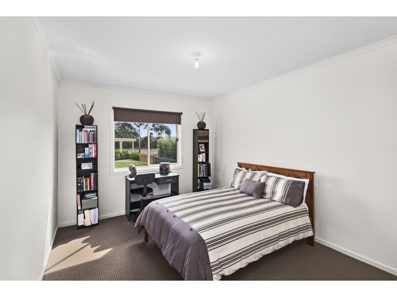 14 Carl Court, Inverleigh VIC 3321