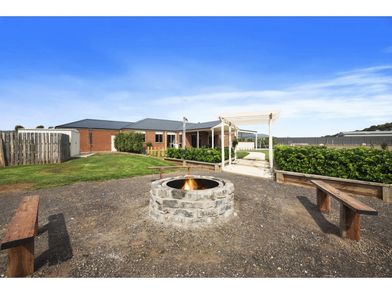 14 Carl Court, Inverleigh VIC 3321