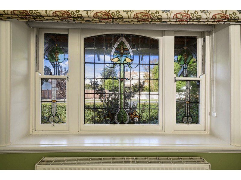 16 Beach Parade, Drumcondra VIC 3215