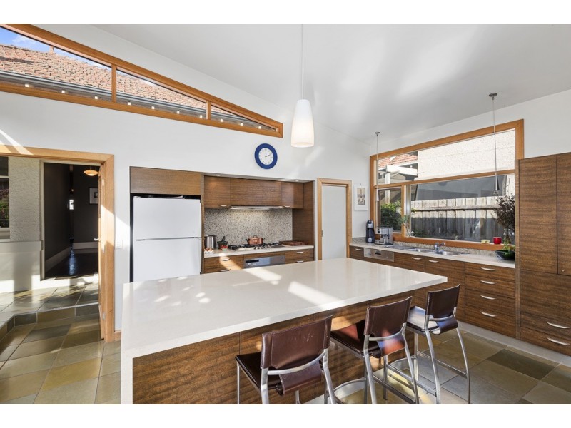 16 Beach Parade, Drumcondra VIC 3215