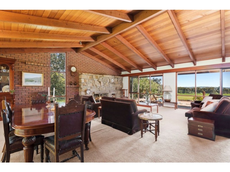 110 DRAPERS ROAD, Colac East VIC 3250