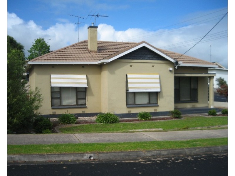 28 VICTORIA TERRACE, Mount Gambier SA 5290