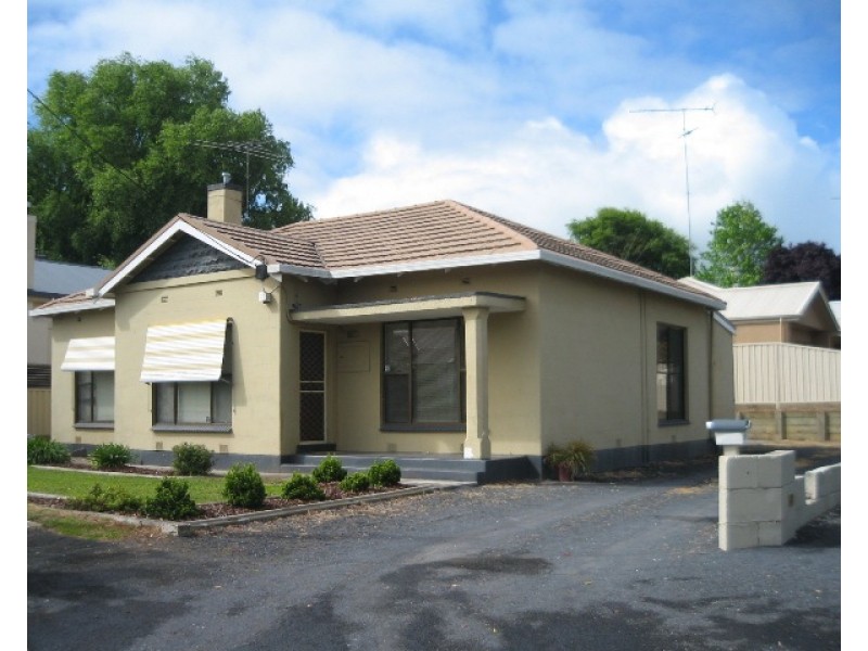 28 VICTORIA TERRACE, Mount Gambier SA 5290
