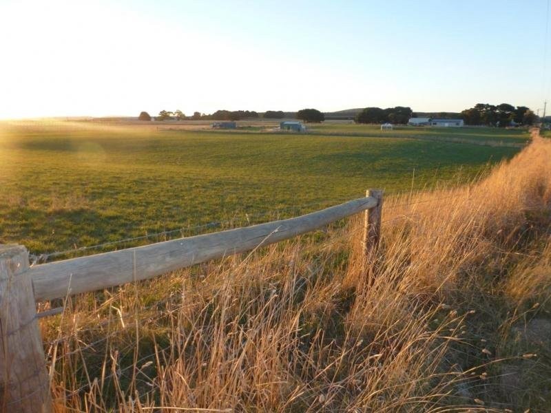 Lake Edward Road, Glencoe SA 5291