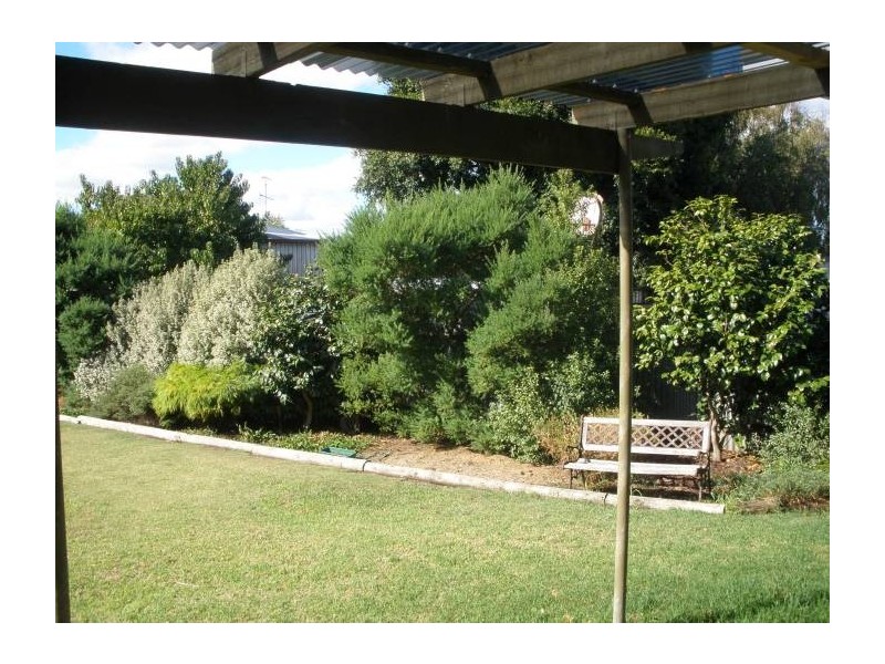 37 TALLARA AVENUE, Mount Gambier SA 5290