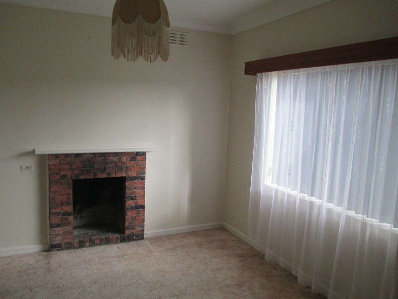 4 VANSITTART ROAD, Mount Gambier SA 5290