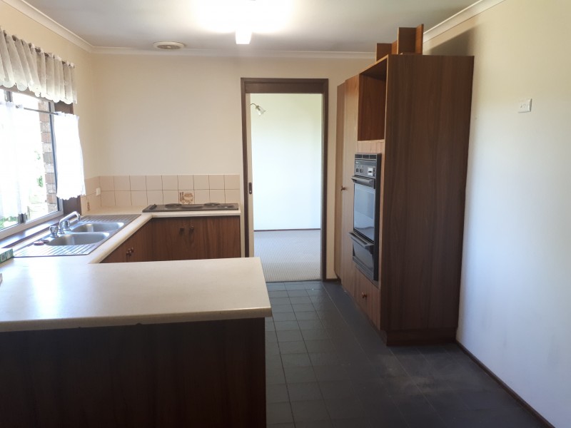 10 TALLAROOK COURT, Mount Gambier SA 5290