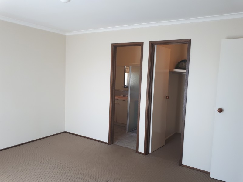 10 TALLAROOK COURT, Mount Gambier SA 5290