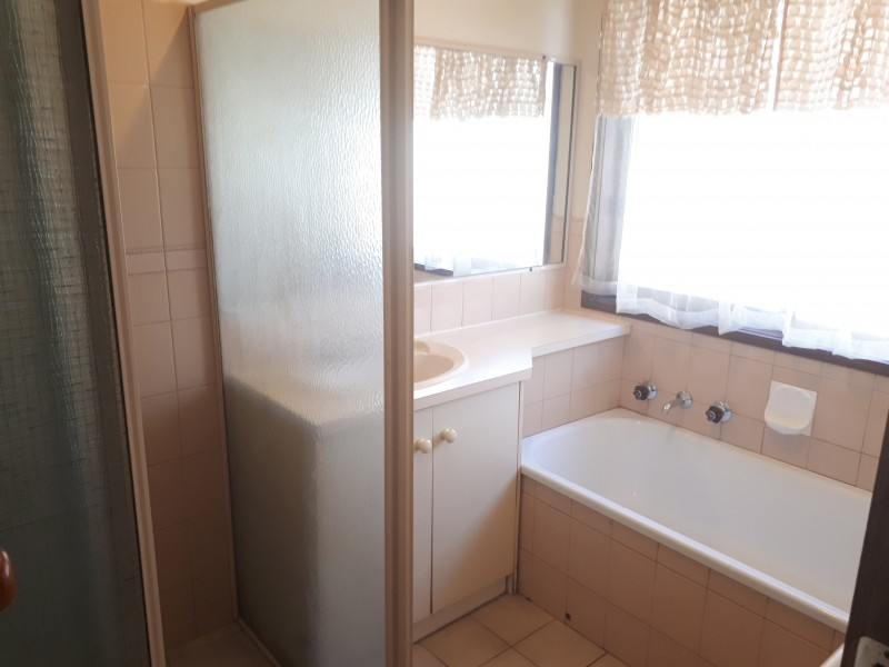 10 TALLAROOK COURT, Mount Gambier SA 5290