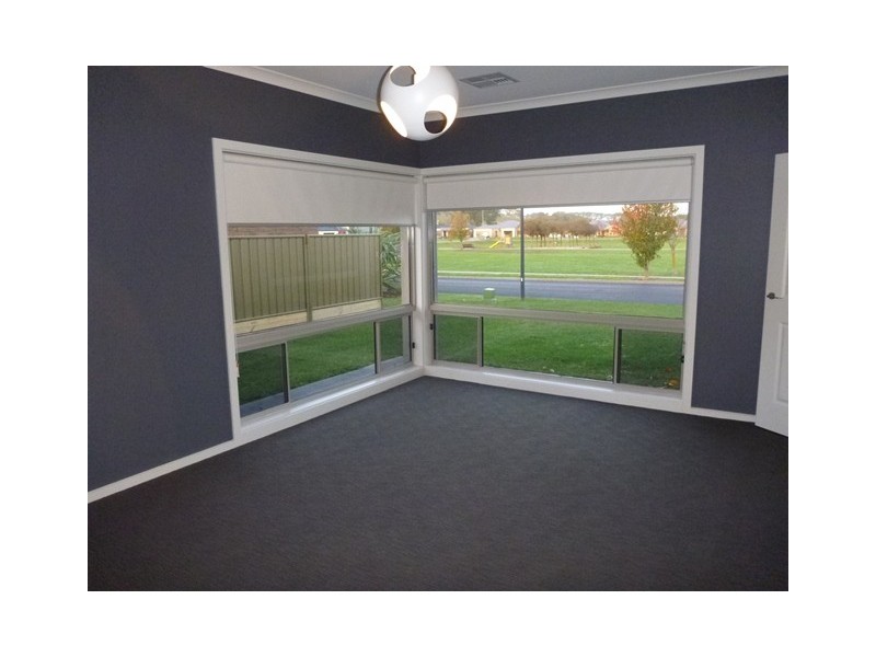 7 LAKEWOOD AVENUE, Mount Gambier SA 5290