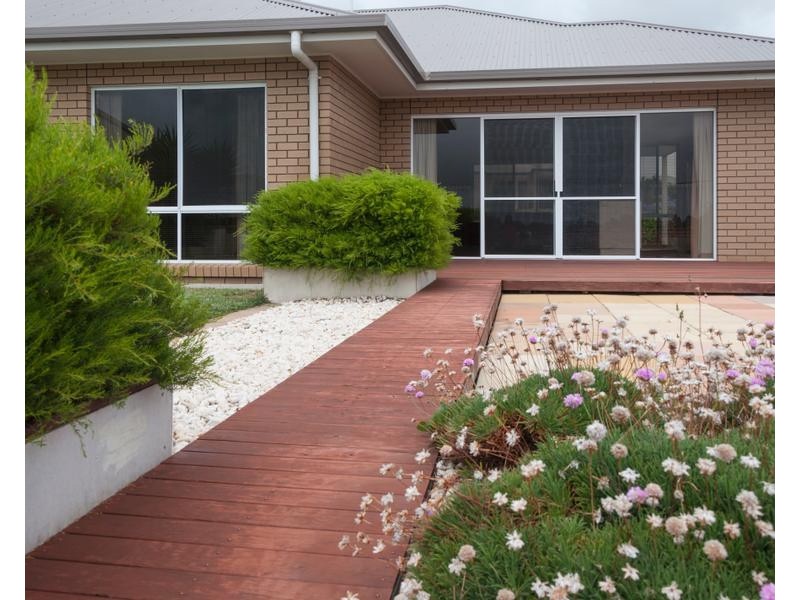 15 SKYLINE PLACE, Mount Gambier SA 5290