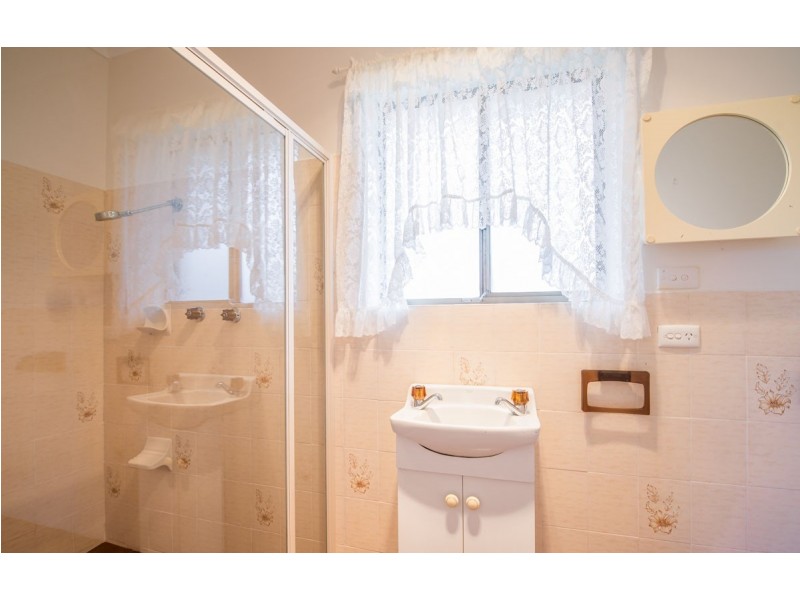 24 Ramsay Avenue, Mount Gambier SA 5290