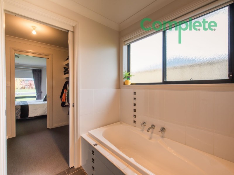 51 Willow Avenue, Mount Gambier SA 5290