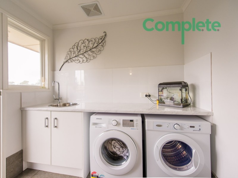 2 Hayes Crescent, Mount Gambier SA 5290