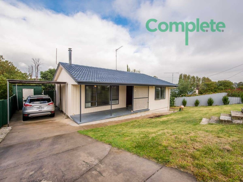2 Hayes Crescent, Mount Gambier SA 5290