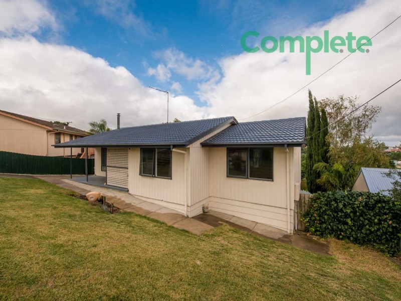 2 Hayes Crescent, Mount Gambier SA 5290