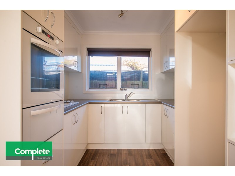 2/13 Brigalow Cres, Mount Gambier SA 5290