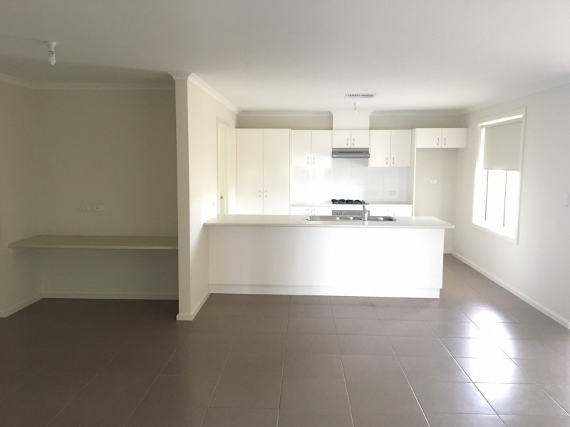 16 TELOPEA COURT, Mount Gambier SA 5290