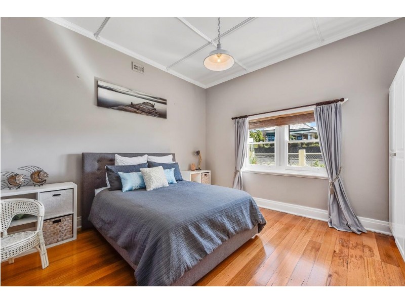 1 CHUTE STREET, Mount Gambier SA 5290