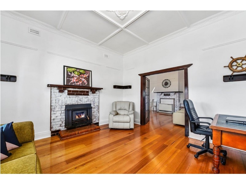 1 CHUTE STREET, Mount Gambier SA 5290