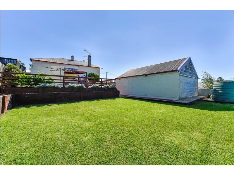 1 CHUTE STREET, Mount Gambier SA 5290