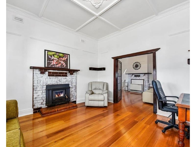 1 CHUTE STREET, Mount Gambier SA 5290