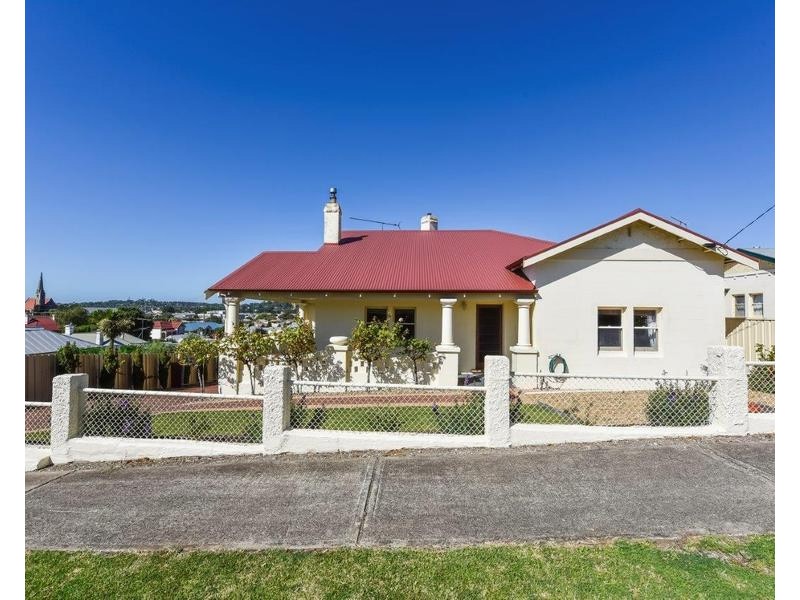 1 CHUTE STREET, Mount Gambier SA 5290