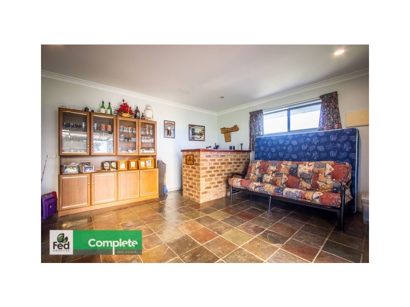 29890 Princes  Highway, Mount Gambier SA 5290