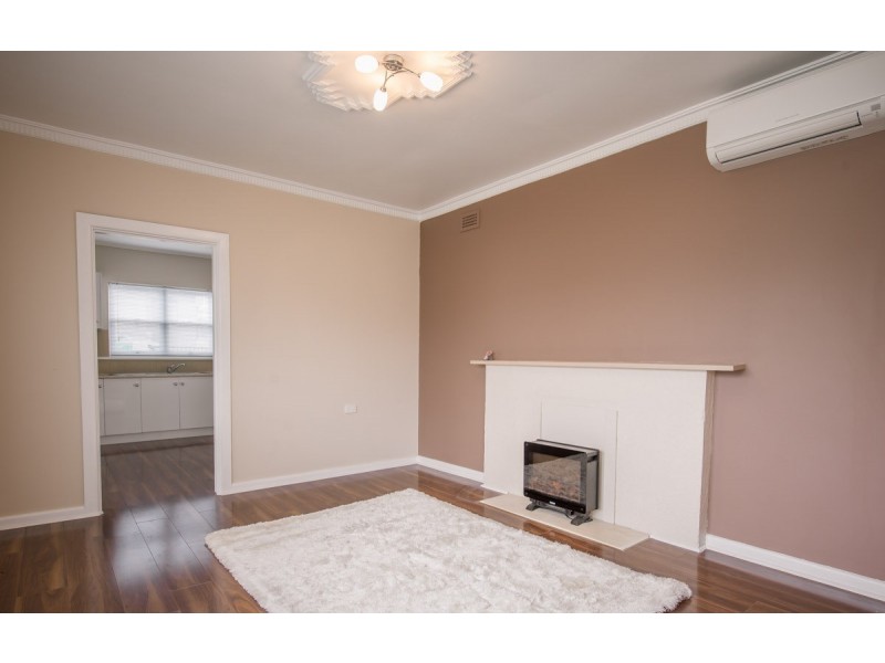 16 VANSITTART ROAD, Mount Gambier SA 5290