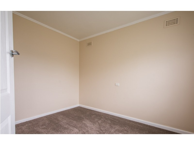 16 VANSITTART ROAD, Mount Gambier SA 5290