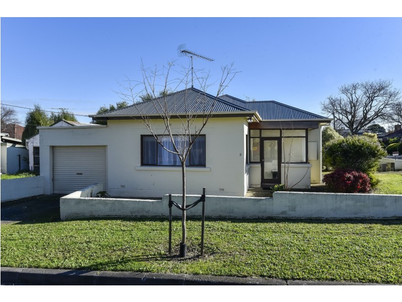 8 NOOJEE STREET, Mount Gambier SA 5290