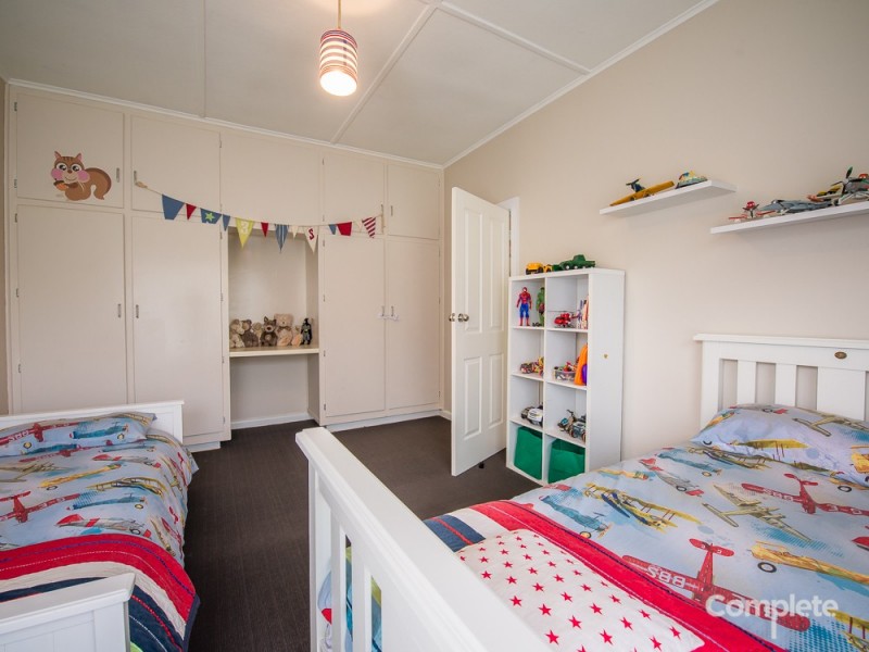 6 PERRIAM STREET, Mount Gambier SA 5290