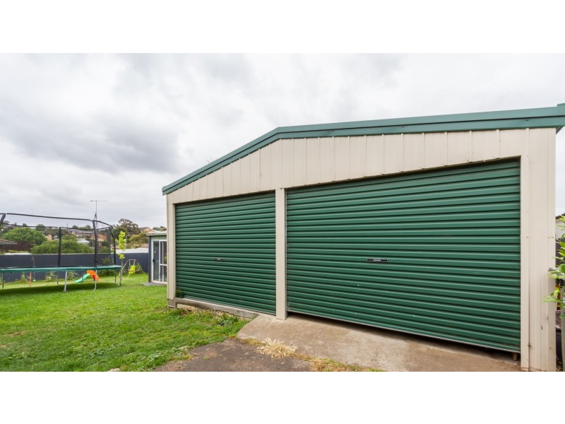 6 PERRIAM STREET, Mount Gambier SA 5290