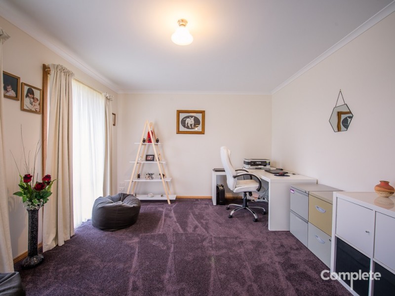 18 ROANOKE COURT, Mount Gambier SA 5290