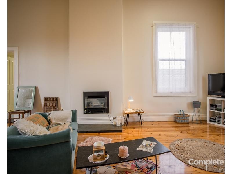 6 SUTTON AVENUE, Mount Gambier SA 5290