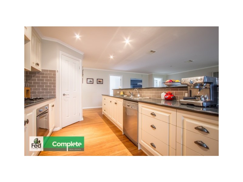 9 Aquarius  Court, Mount Gambier SA 5290