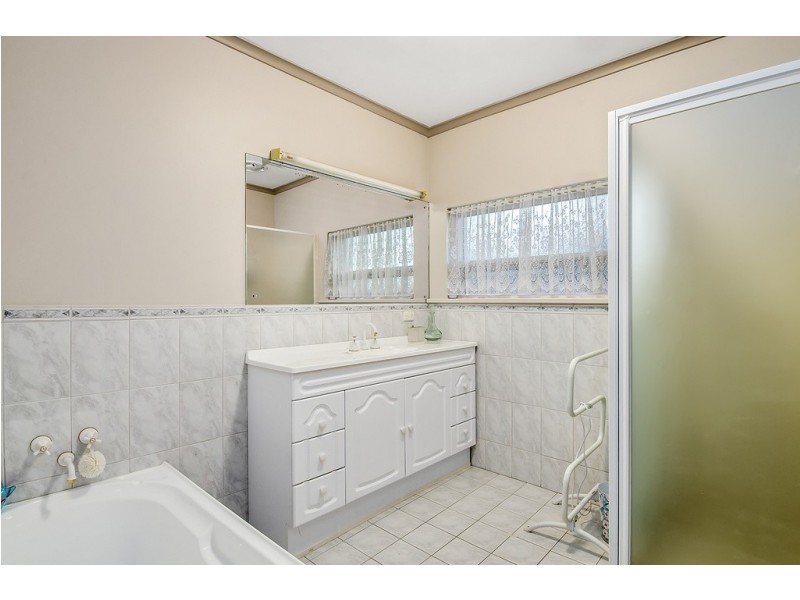 30 LAKE TERRACE WEST, Mount Gambier SA 5290