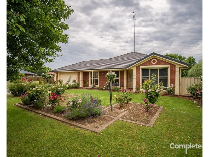 6 SANDSTONE COURT, Mount Gambier SA 5290