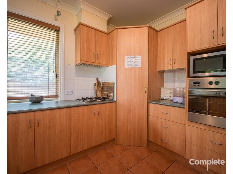 6 SANDSTONE COURT, Mount Gambier SA 5290