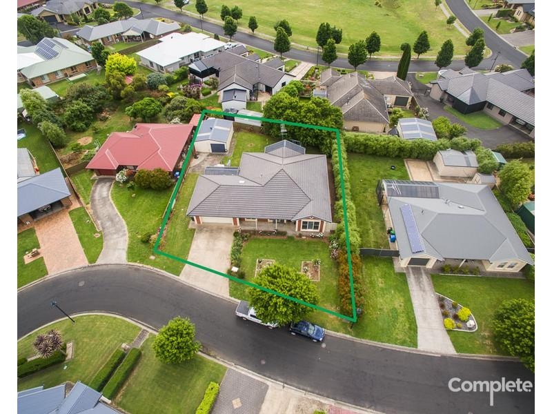 6 SANDSTONE COURT, Mount Gambier SA 5290