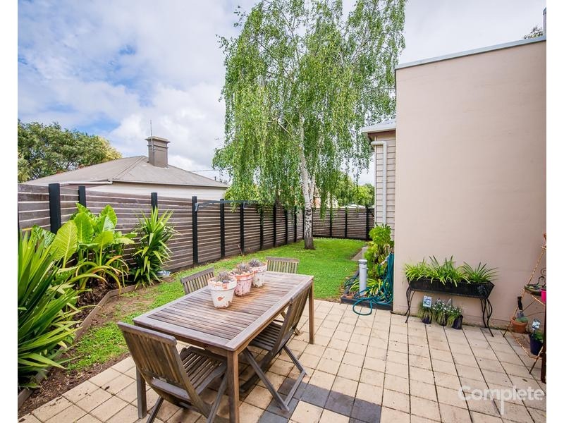 8 AGNES STREET, Mount Gambier SA 5290