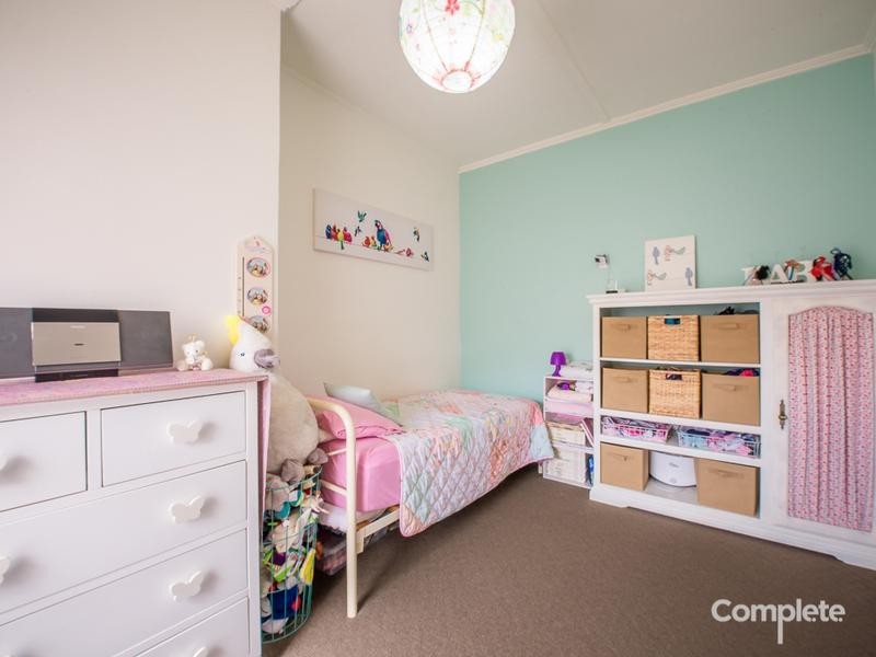 8 LAWSON STREET, Mount Gambier SA 5290