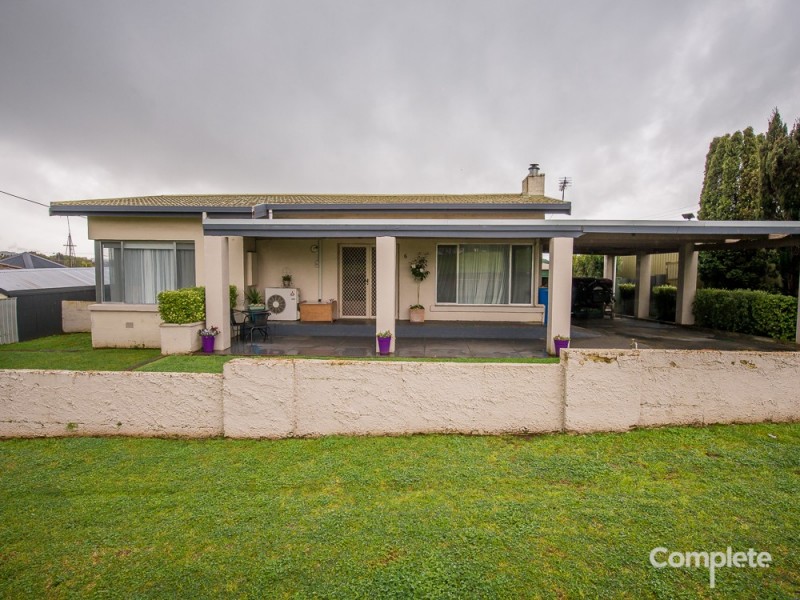 6 PERRIAM STREET, Mount Gambier SA 5290