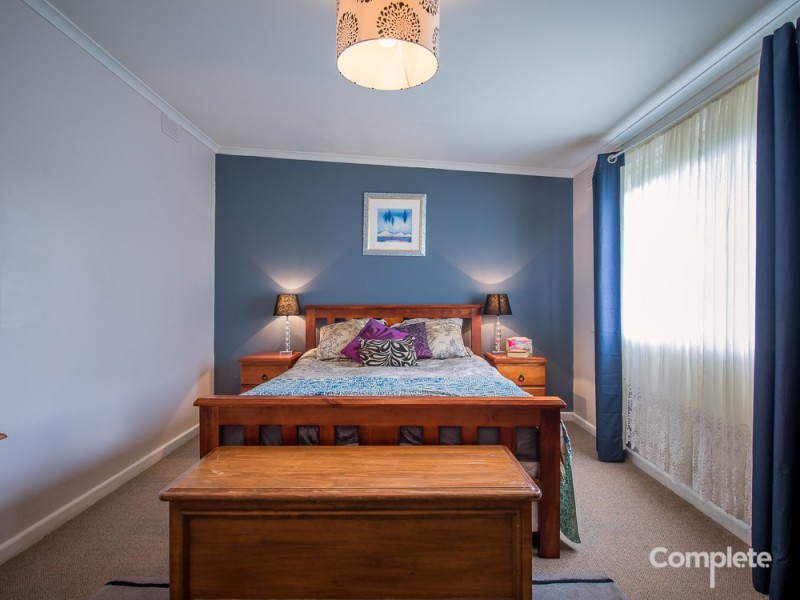 6 PERRIAM STREET, Mount Gambier SA 5290