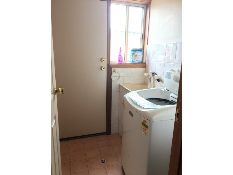 4 ROANOKE COURT, Mount Gambier SA 5290